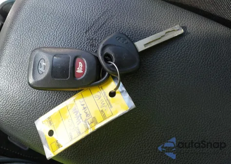 2016 Hyundai Elantra Gt from USA, damaged, VIN KMHD35LH2GU255691